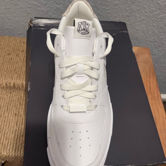 Brand new never worn AF1s - Picture 3 of 4